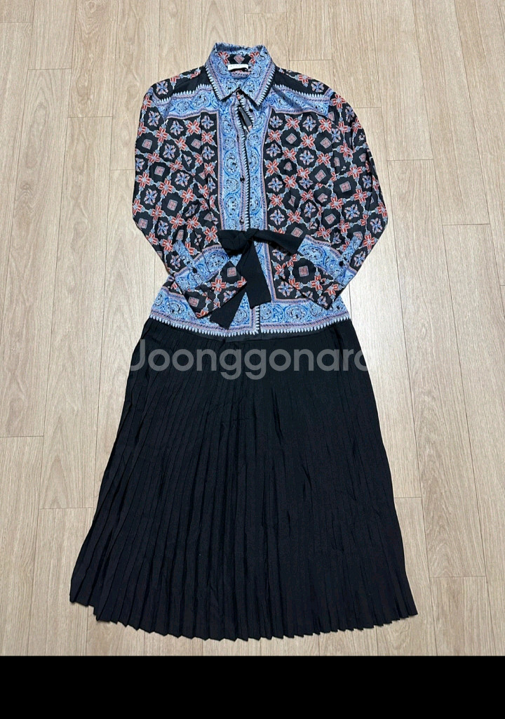 산드로 플리츠 원피스(2회착용--2