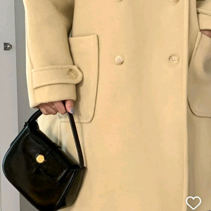 언유즈얼마켓 버터 코트