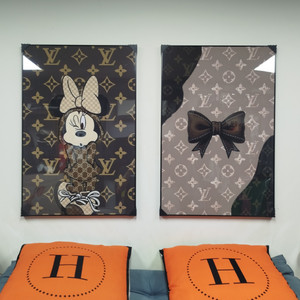 루이비통 미키마우스 리본 ㅂ 그림액자 그림 액자 팝아트 인테리어소품 명품그림 명품액자 꽃 인테리어 유화 해바라기 백