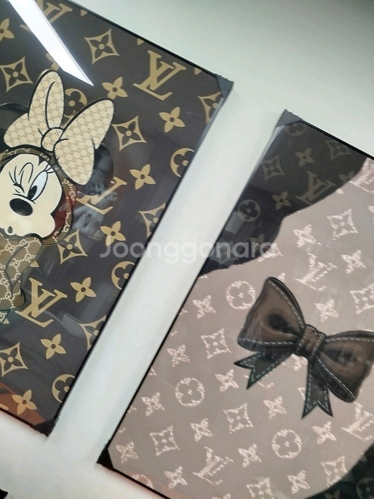 루이비통 미키마우스 리본 ㅂ 그림액자 그림 액자 팝아트 인테리어소품 명품그림 명품액자 꽃 인테리어 유화 해바라기 백--4