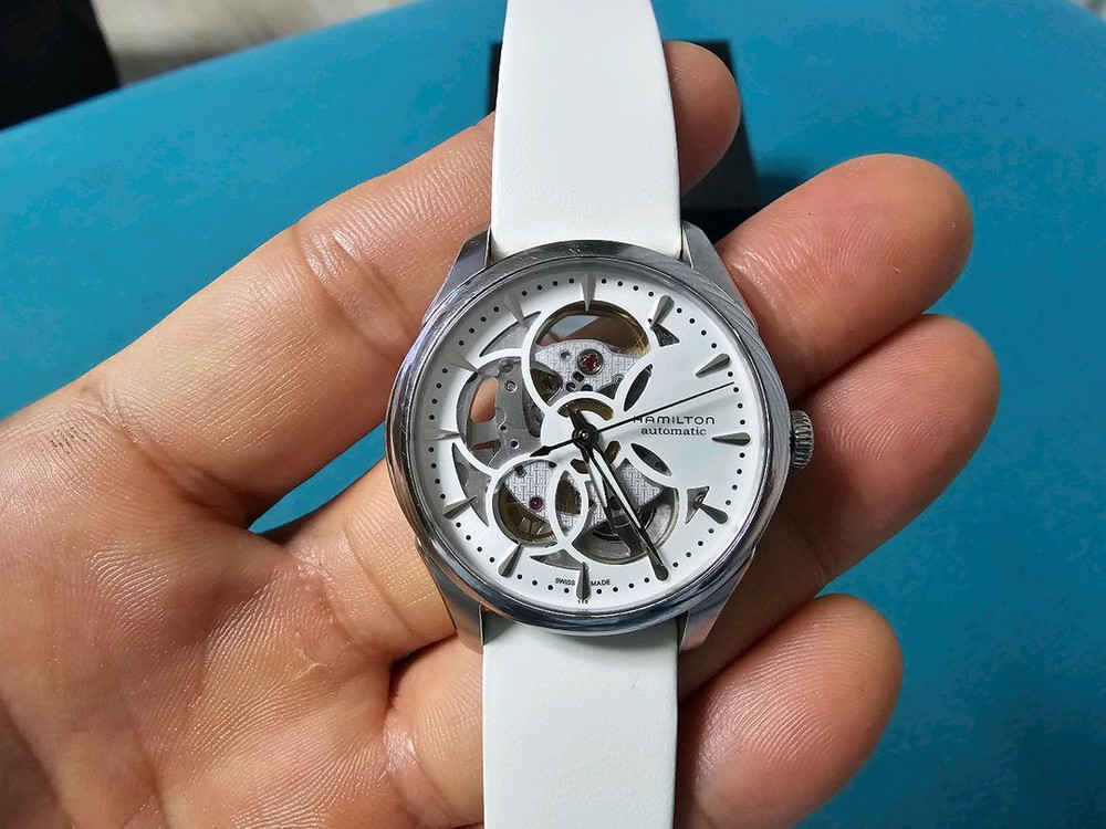 마지막입니다 55만원 해밀턴 H32405811 재즈마스터 뷰매틱 스켈레톤 레이디 실버--8