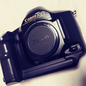 캐논 T90