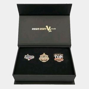 [삽니다] 케이티위즈 2021 우승 기념 뱃지 구합니다!!