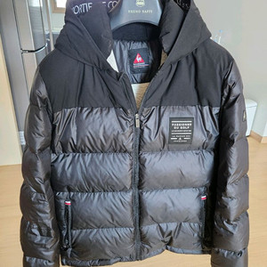 르꼬끄 골프웨어 남성패딩팔아요(L)몽끌레어 스타일