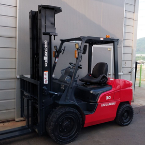 미쓰비시 디젤지게차 3.0톤 사이드쉬프트장착 3단 6000MM 2017년식