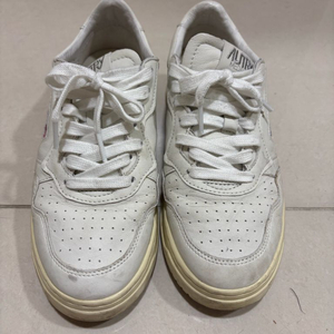 오트리 고트스킨 메달리스트 39사이즈 이미지