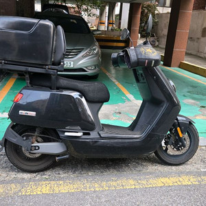 전기 스쿠터(니우엔프로)