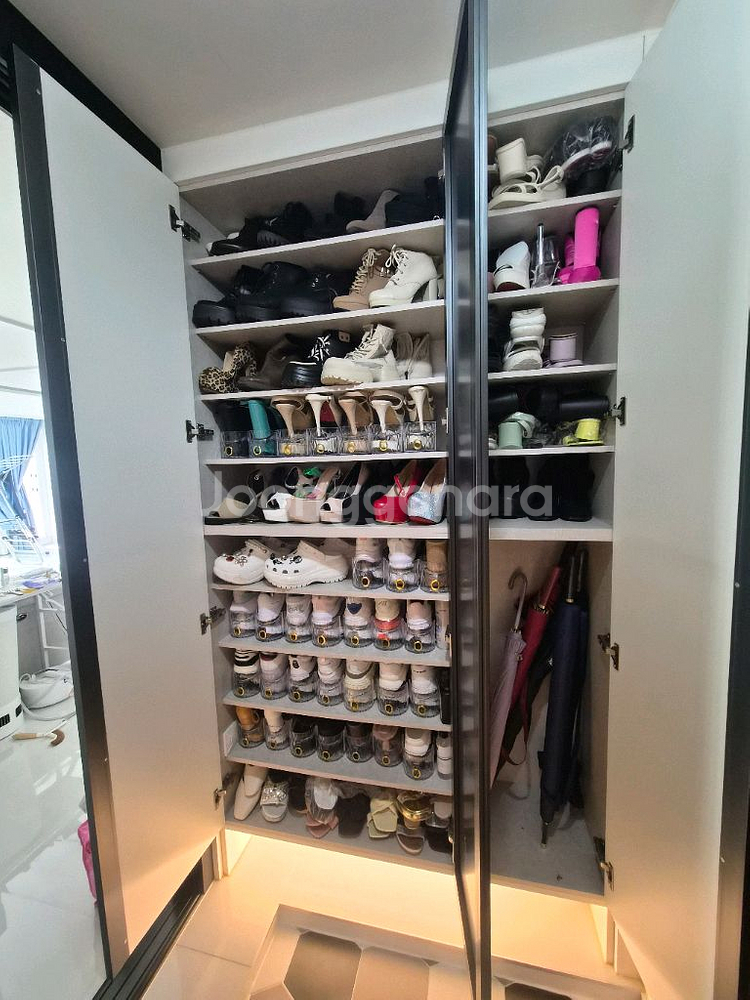 하이힐, 운동화, 슬리퍼, 단화, 구두, 로퍼, 부츠--0