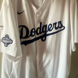 다저스 유니폼 오타니 마킹 월드시리즈 패치