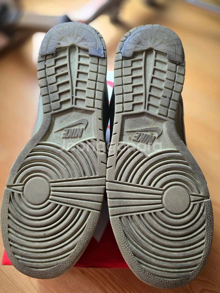 나이키 덩크 로우 올리브 290 사이즈 팝니다--4