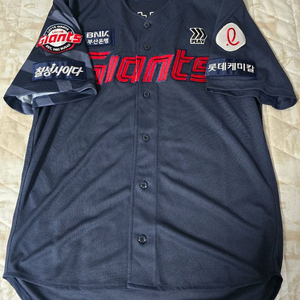 롯데 자이언츠 24년 어웨이 프로페셔널 황성빈 유니폼 팝니다