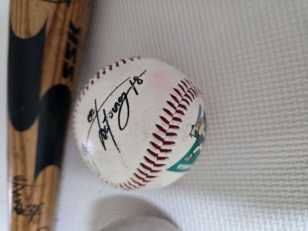 야구 싸인배트&공--1