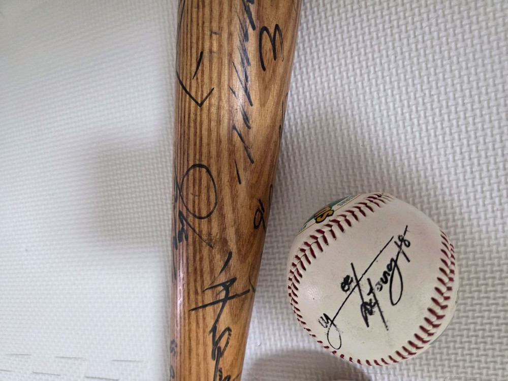 야구 싸인배트&공--5