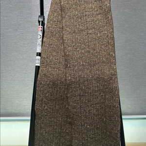 브라운 니트 목도리 이미지