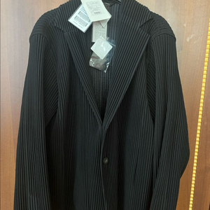 옴므플리세 테일러드 자켓 블랙1