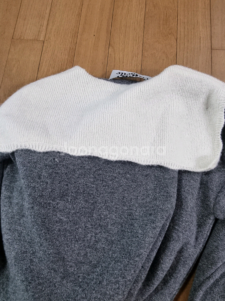 럭키슈에뜨 울캐시 세일러카라 니트원피스 프리--4