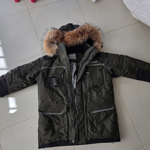 디스커버리 구스다운 패딩 100 카키색