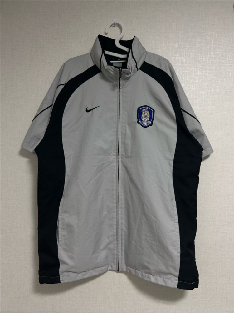 나이키 국대 반팔 바람막이 자켓 그레이 XXL 110--2