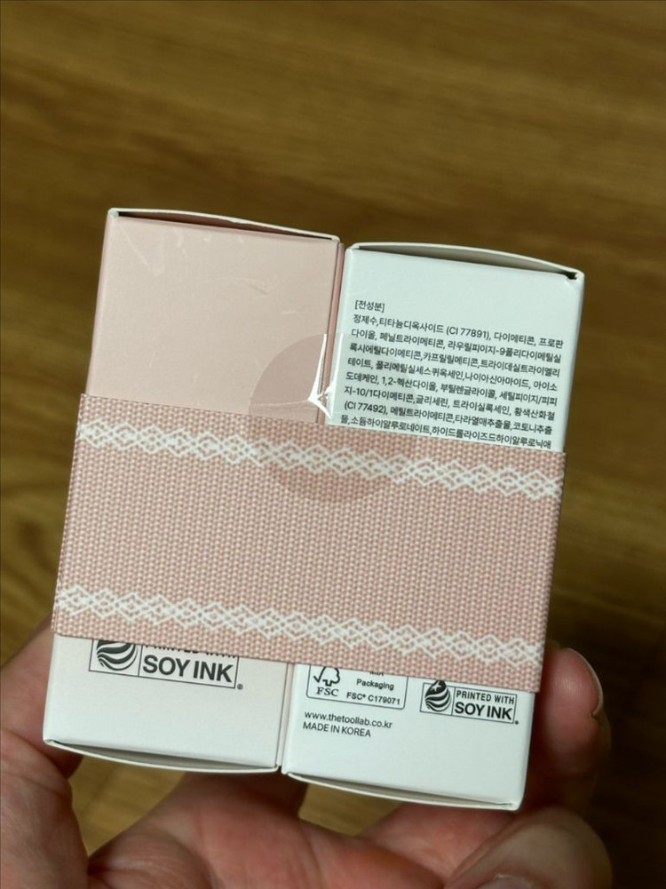 더툴랩 스킨핏 쿠션 글로우 & 브러쉬 21 아이보리 이미지