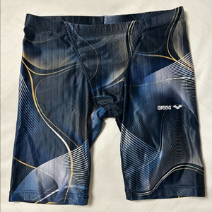 아레나 남아동 4부 실내수영복 80사이즈 생존수영