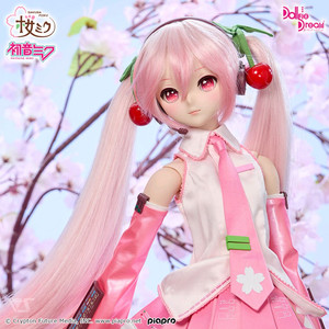 신품 보크스 돌피드림 사쿠라 미쿠 2.0 + 벚꽃의상 세트 이미지