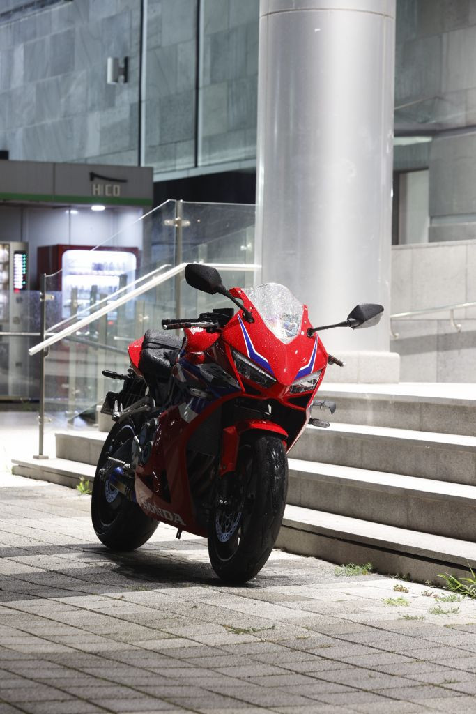 cbr650r 24년식 이미지