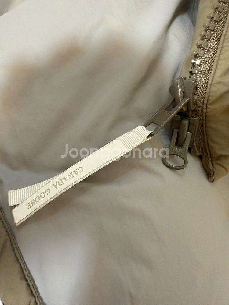 캐나다구스 에버렛 푸퍼 패딩(판매완료)--4