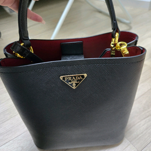 프라* 사피아노 레더 토드백