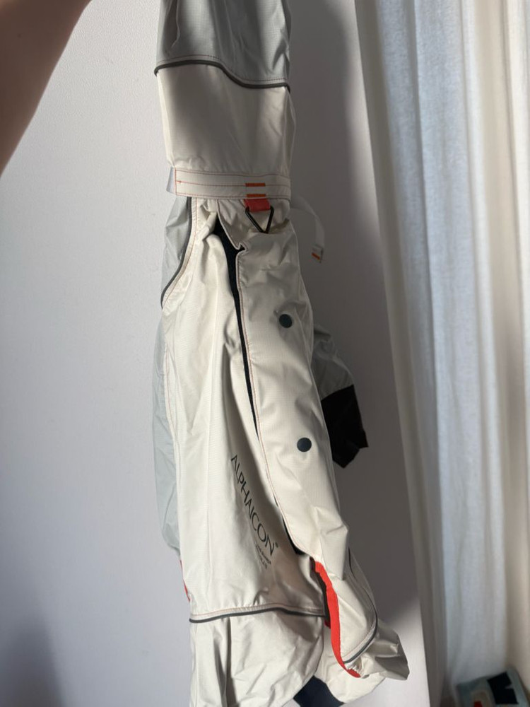 알파아이콘 레인독가드 LL사이드 1착--2