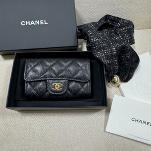 샤넬 클래식 똑딱이 카드지갑 금장 새제품