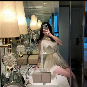 프릴원피스(고급 저가 옷 아님)