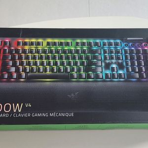 Razer Blackwidow V4 게이밍 키보드 (미개봉)