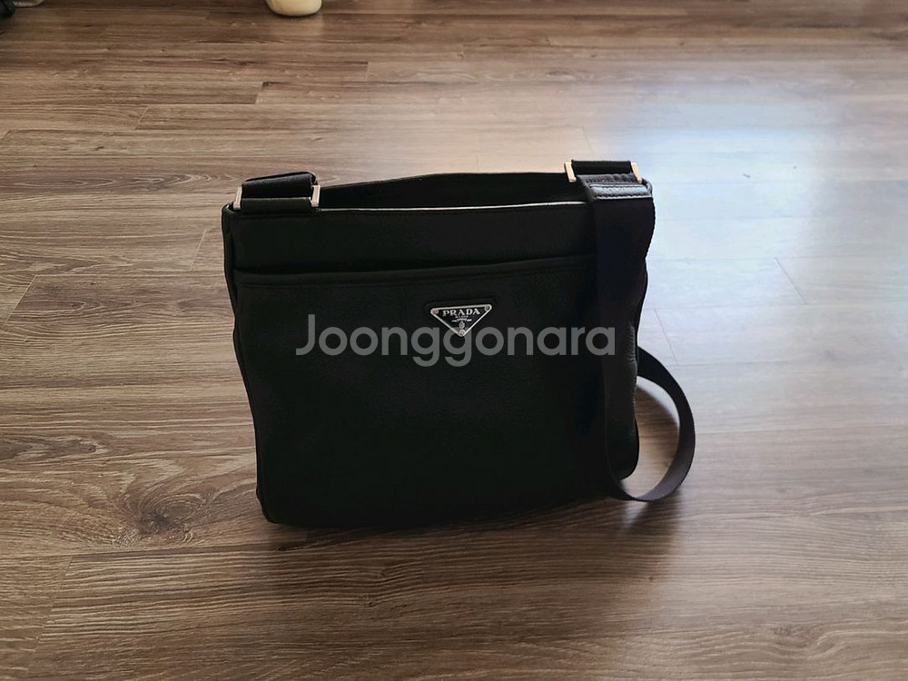 프라다 레더 크로스백 반돌리에숄더백테수토호보백네오노에구찌루이비통디올호보백셀린느가방샤넬에르메스명품백팩메신저백보테가--0