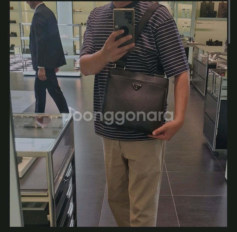 프라다 레더 크로스백 반돌리에숄더백테수토호보백네오노에구찌루이비통디올호보백셀린느가방샤넬에르메스명품백팩메신저백보테가--3