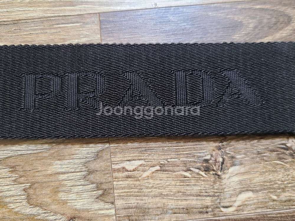 프라다 레더 크로스백 반돌리에숄더백테수토호보백네오노에구찌루이비통디올호보백셀린느가방샤넬에르메스명품백팩메신저백보테가--9