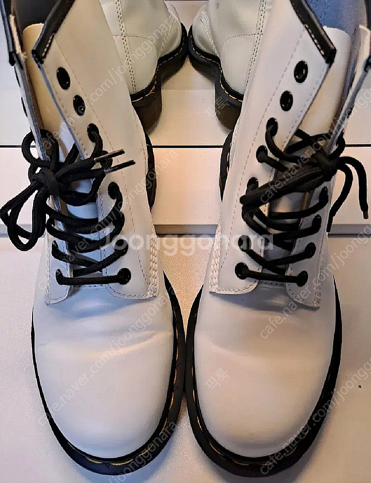 닥터마틴 10072 화이트워커 8홀--9