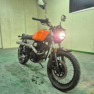 부캐너 125 20년식 3천km 입문용 판매합니다