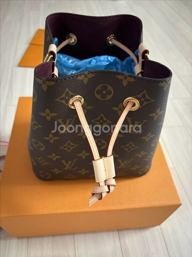 루이비통 네오노에 BB--4