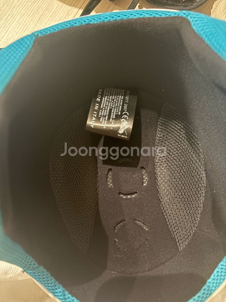 초등학생 네온스키 헬멧 S사이즈,살로몬스키부츠 230싸이즈 일괄판매--2