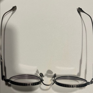 크롬하츠 틱 안경테