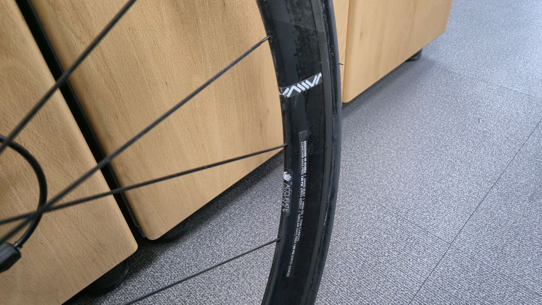 첼로 케인 라이벌 (아비아브 카본 휠 업그레이드) 이미지