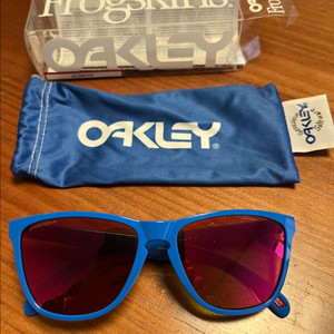 오클리 프로그스킨 30주년 한정판 30th