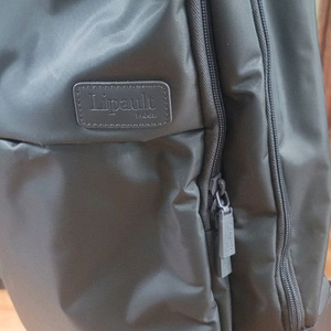 [거의 새것] 프랑스 명품 리뽀(Lipault) 초경량 노트북 백팩! [판매 가격 100000판매자 필독 사항:저는