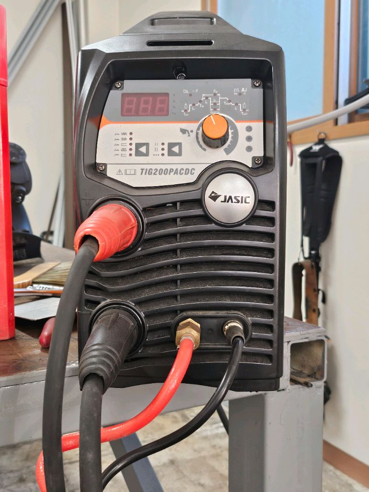 TIG 용접기--0