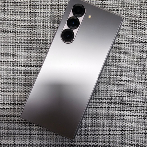 (특AAA급) 갤럭시 폴드6 256G 실버 24년 7월개통 검수완료 공기계 88만팝니다@@