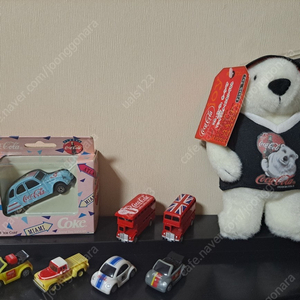 코카콜라1 피규어 모자 볼펜 판매합니다