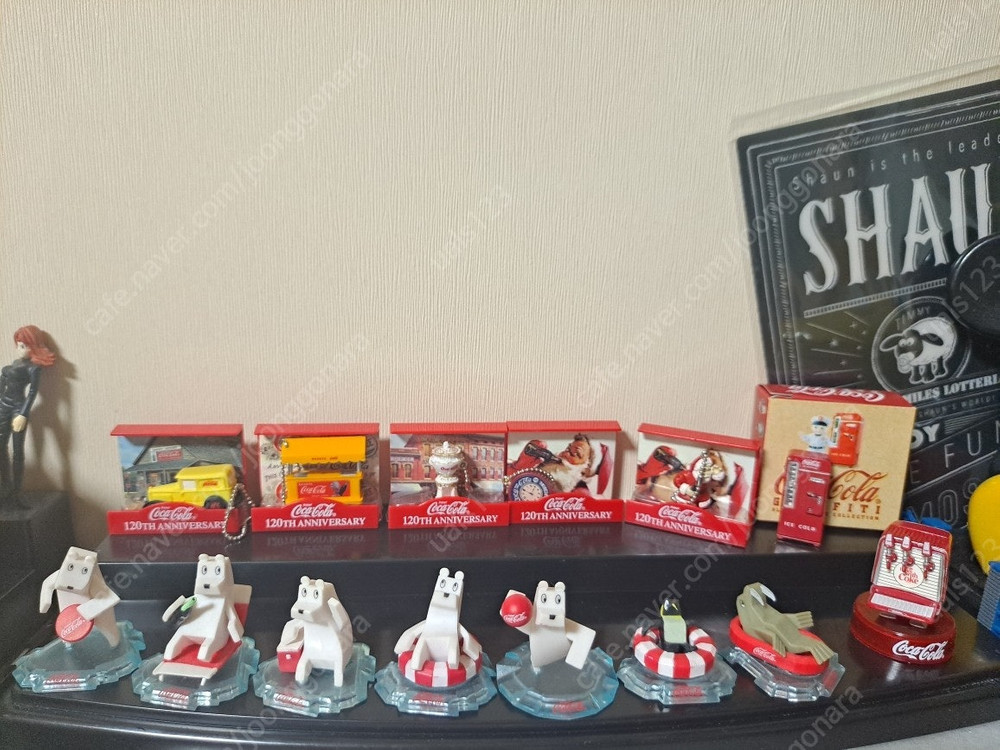 코카콜라1 피규어 모자 볼펜 판매합니다--3