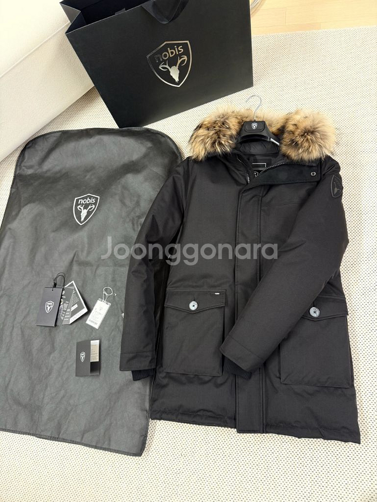 노비스 이브 블랙퍼 M사이즈 ((신세계백화점) 거의새상품--1