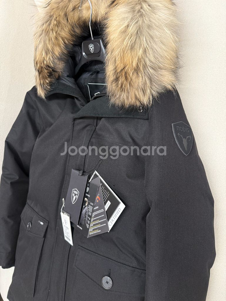 노비스 이브 블랙퍼 M사이즈 ((신세계백화점) 거의새상품--2