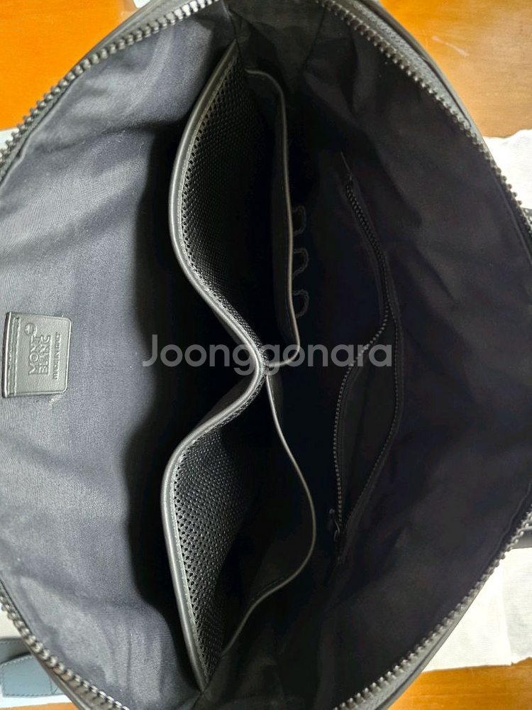 몽블랑 익스트림 2.0 도큐먼트 블랙 서류 가방(정품)--2